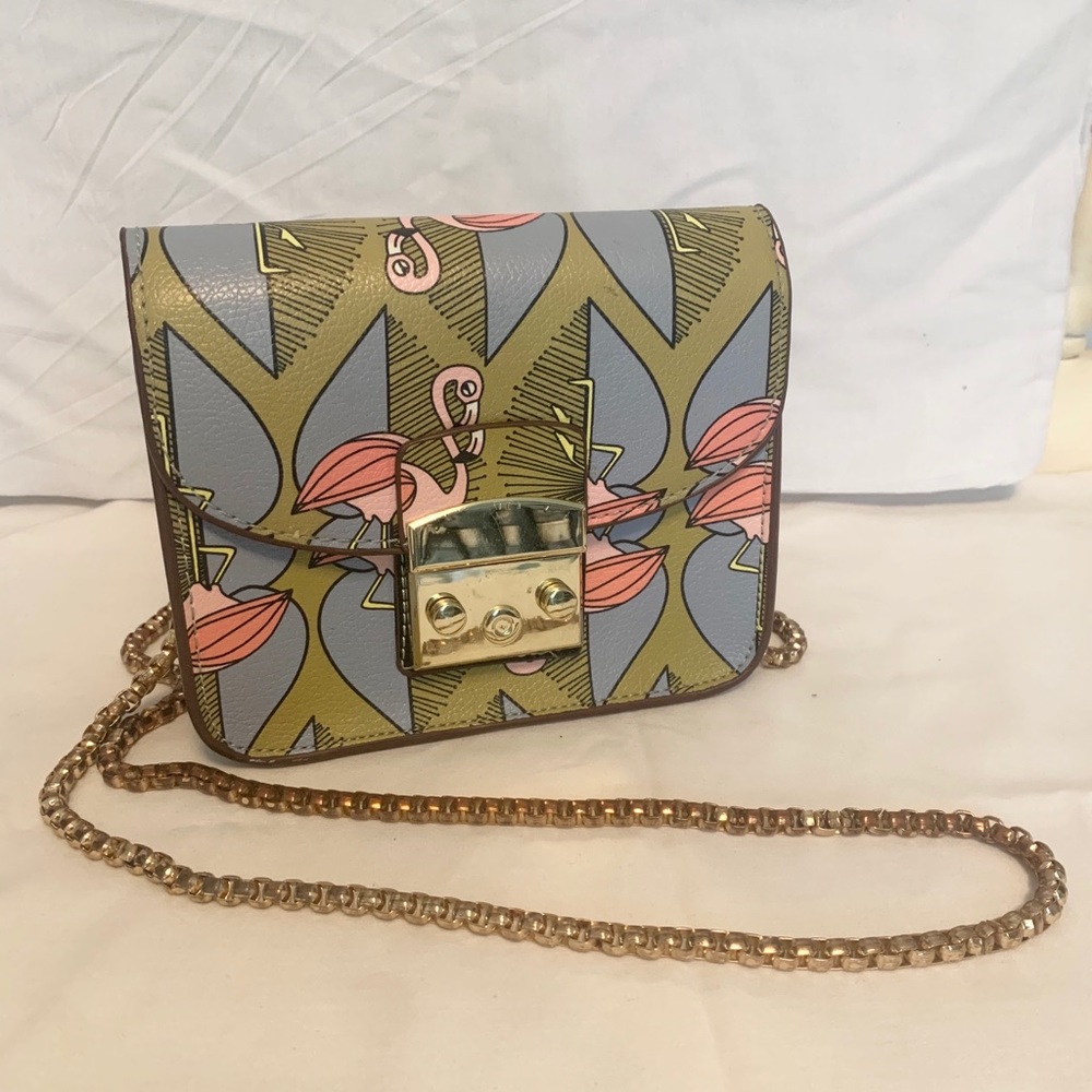 Small purse with flamingo